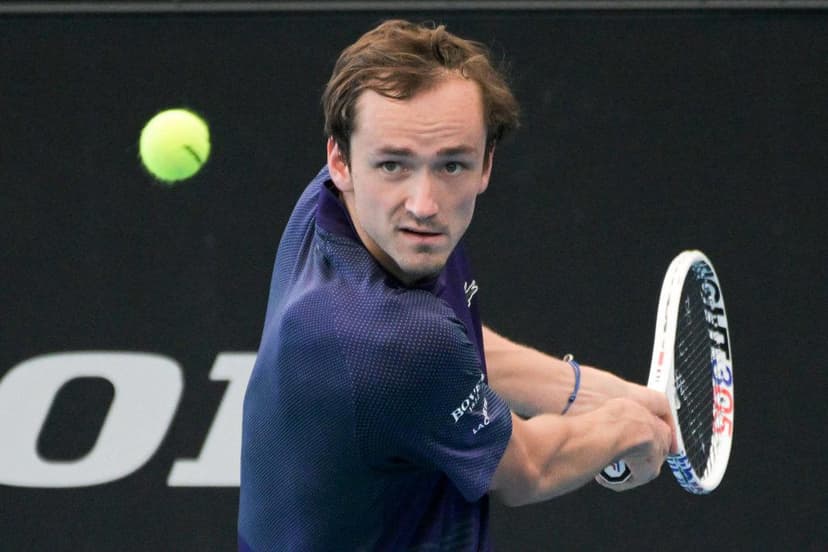 Medvedev sweeps past Brooksby to reach Dubai semis