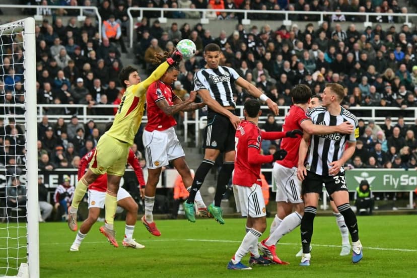 ‘Defeat hurts,’ Carrick says after first loss as Man Utd boss