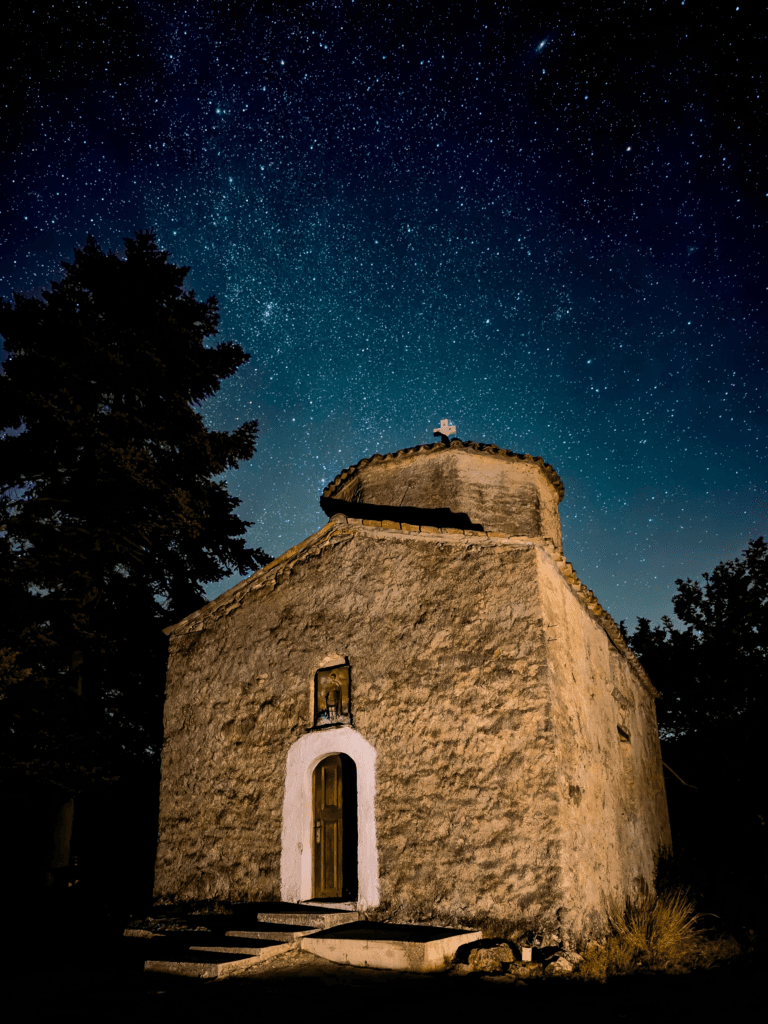 Greece Emerges as a Top Destination for Astrotourism