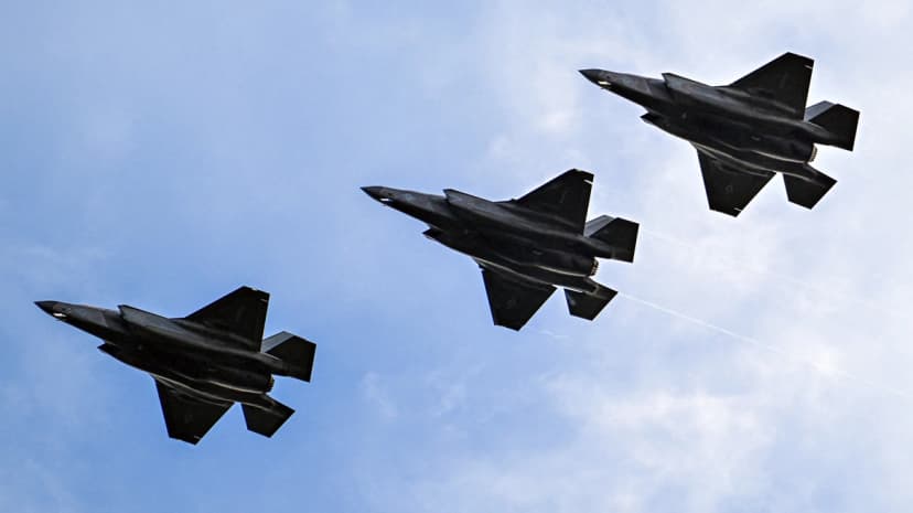 The Washington Post: Trump tightens the noose around Iran – US sends over 150 fighter jets to Europe and the Middle East