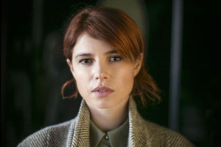 ‘Being a new mom is hard sometimes, but I feel so grateful’ – Oscar nominee Jessie Buckley on motherhood and stardom