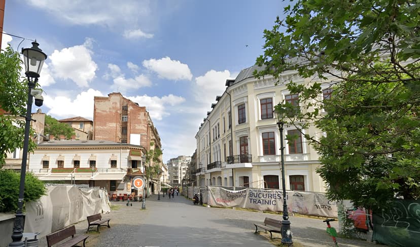 Perhaps the most beautiful narrow house in Bucharest. It's just over three meters wide and is in the Old Town, on Franceză Street.