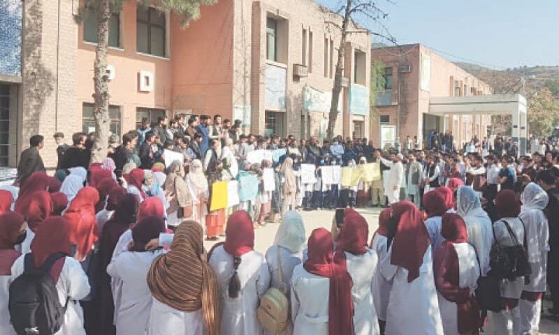 Colleagues protest doctor’s murder outside Kohat hospital