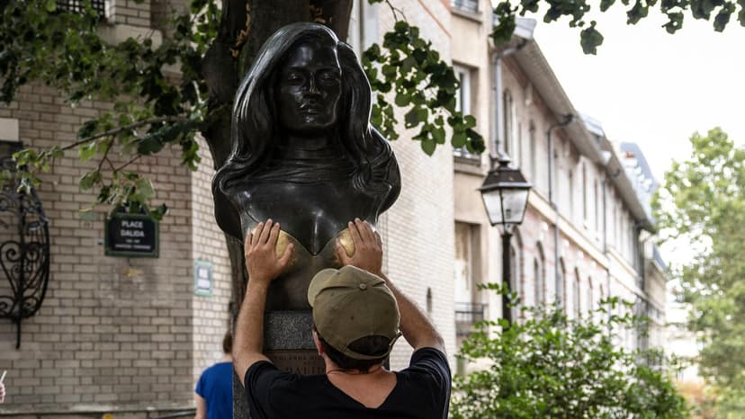 Dalida's bust in Montmartre covered with 'armor' for Women's Rights Day