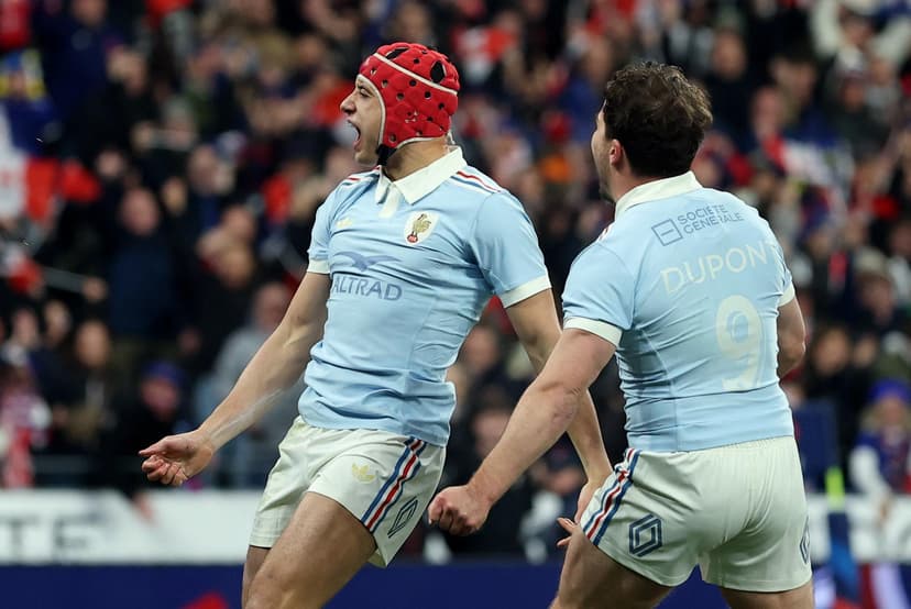 Six Nations: In suffering and at the end of a crazy match, the Blues win a second Tournament in a row