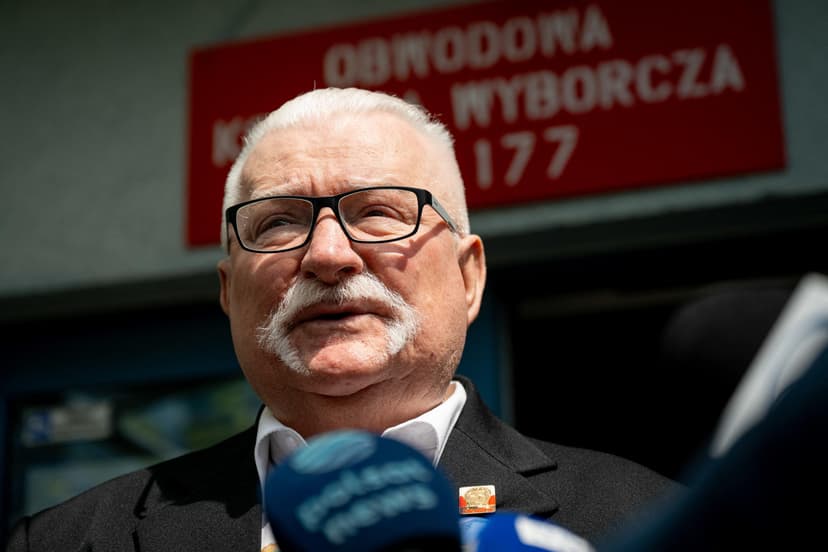 Lech Walesa Comments on Trump's Role in Ukraine Conflict