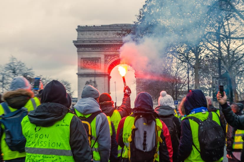 Lyon Police Commissioner Retried for Injuring 'Yellow Vest' Protester