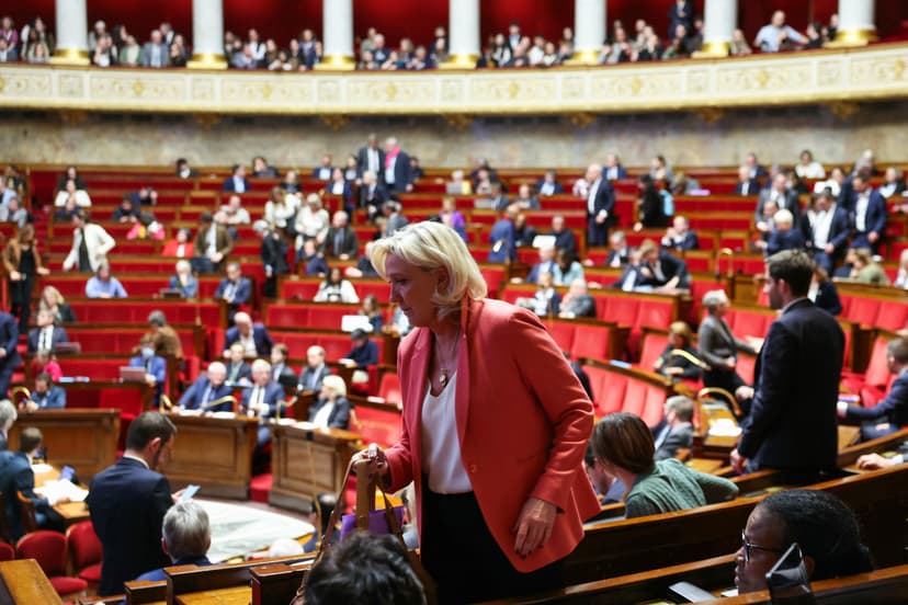 French National Assembly Rejects Censure Motion Against Government