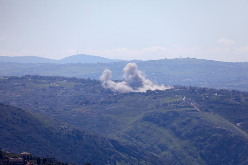 Violent fighting in Lebanon as Israeli commando operation underway