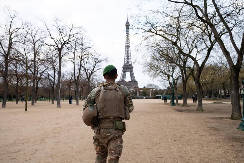 France Faces Iranian Terrorist Threat, Warns Government