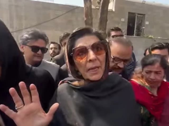 Aleema criticises PTI leadership over silence on Imran's health