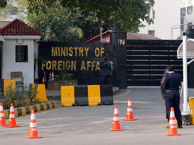 Pakistani embassy in Abu Dhabi issues advisory for its citizens amid regional tensions - Khaleej Times