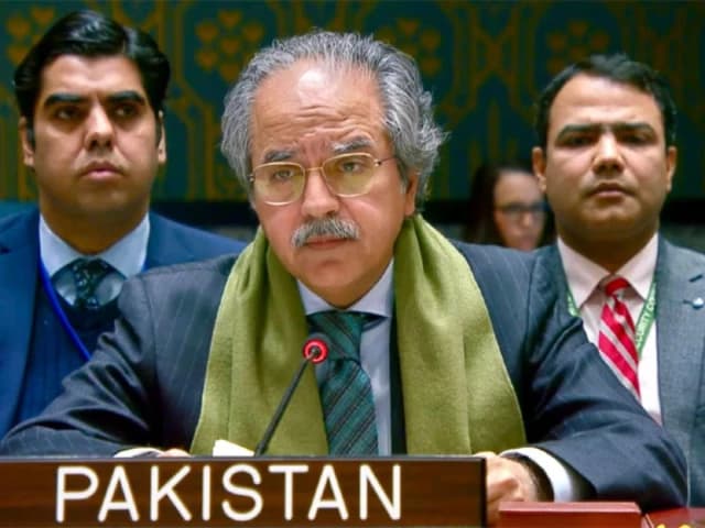Pakistan condemns ‘unwarranted attacks’ on Iran, urges diplomacy at UNSC