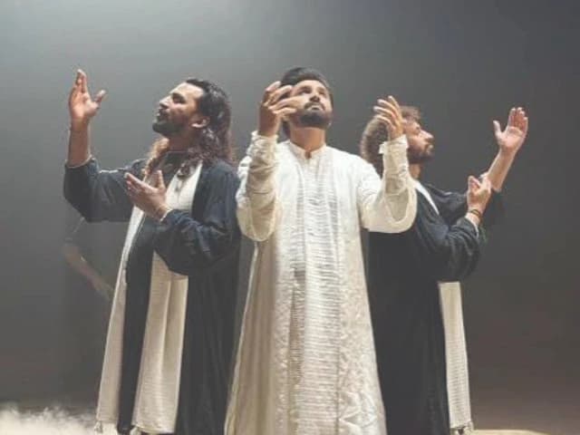 Falak Shabbir releases Ramazan kalam 'Allah Hu'