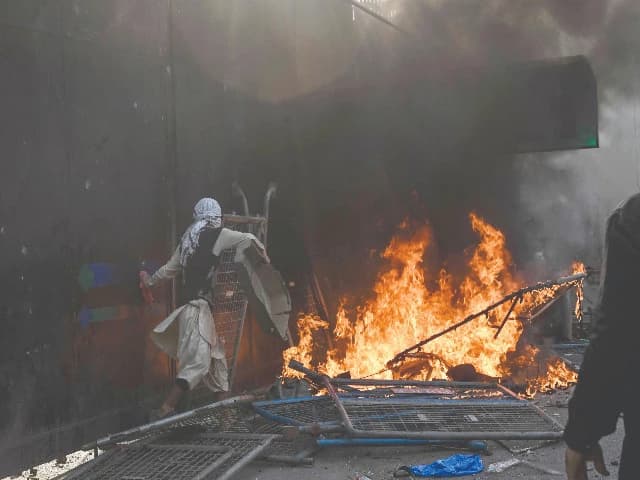 Deadly Protests Erupt Across Pakistan