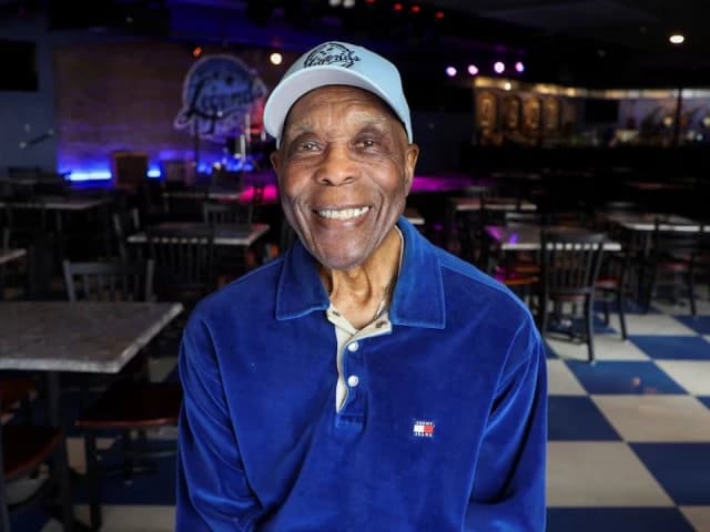 Buddy Guy reflects on his blues legacy as 'Sinners' takes center stage at Oscars