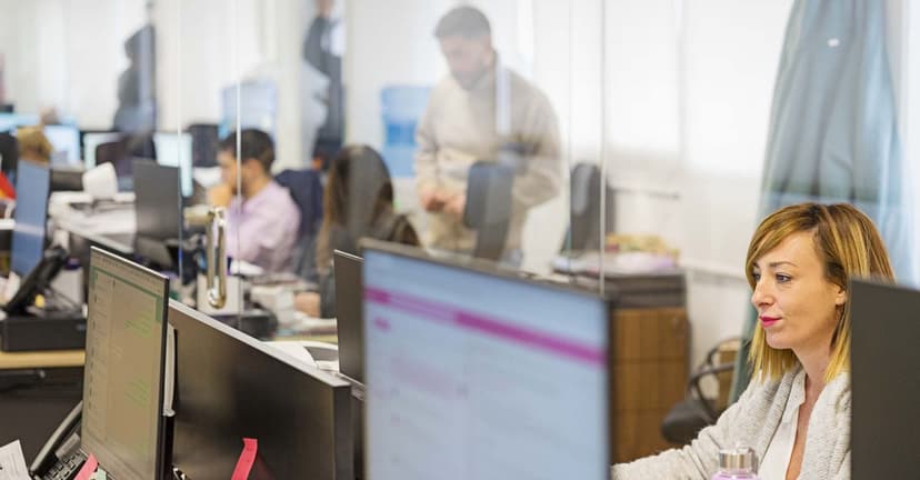 Report Highlights Employee Fears of AI and Prioritization of Work-Life Balance