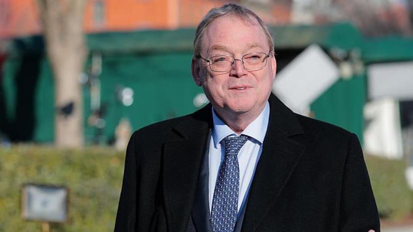 Trump Adviser Calls for Discipline Against Fed Economists Over Tariff Study