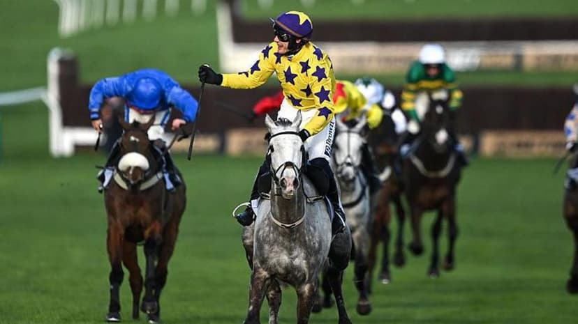 Cheltenham Day Two: Il Etait Temps wins the Champion Chase for Paul Townend and Willie Mullins