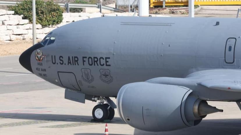US Air Force KC-135 refueling plane crash in Iraq kills six servicemembers