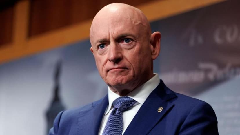 US Senator Mark Kelly Considers White House Run