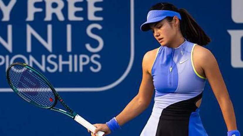Emma Raducanu Exits Dubai Tennis Championships in First Round