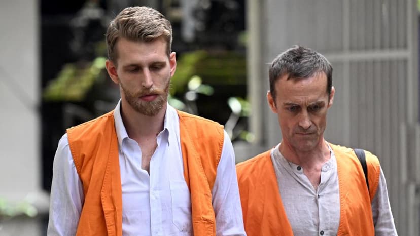 Indonesia Jails Two Britons for Drug Smuggling