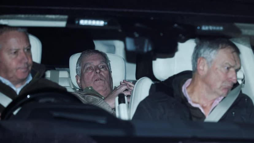 Photographer Details Six-Hour Drive to Capture Andrew Car Snap