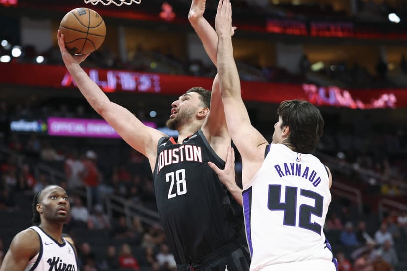 Alperen Şengün leads Rockets to rout of Kings with triple-double