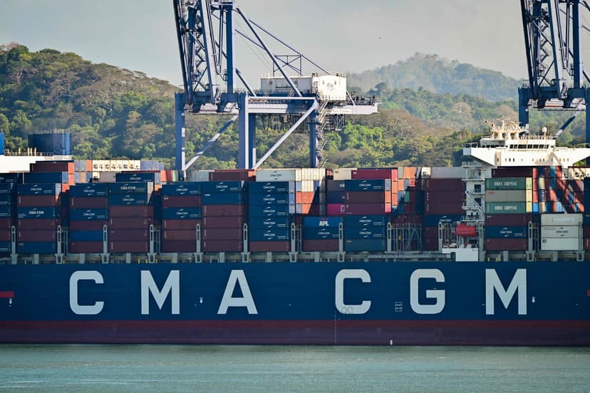 Major shipping firms instruct vessels to steer clear of Gulf