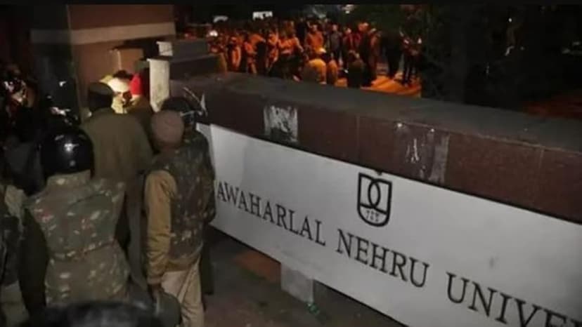 JNUSU leaders booked over protest against V-C’s remarks
