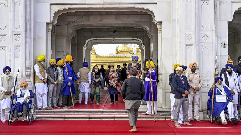 SGPC Retires Harmandar Sahib Head Priest After Sukhbir Badal 'Sentence'