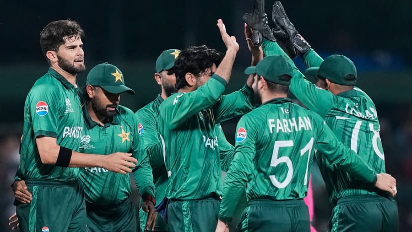 Can Pakistan qualify for the T20 World Cup semifinals after their loss to England? Explaining the scenarios