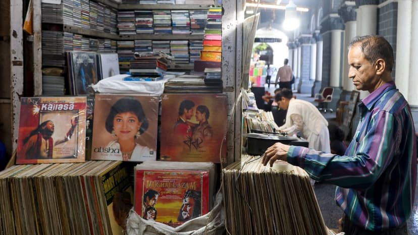 In Your Neighborhood: How a tiny Fort shop lets the needle drop and keeps the vinyl spinning