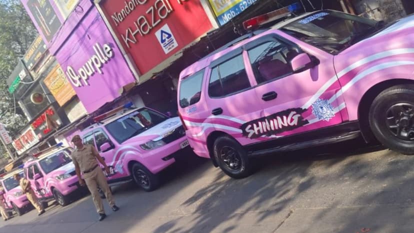 Kolkata Launches 'Pink Booths' and 'SHINING' Patrols for Women's Safety