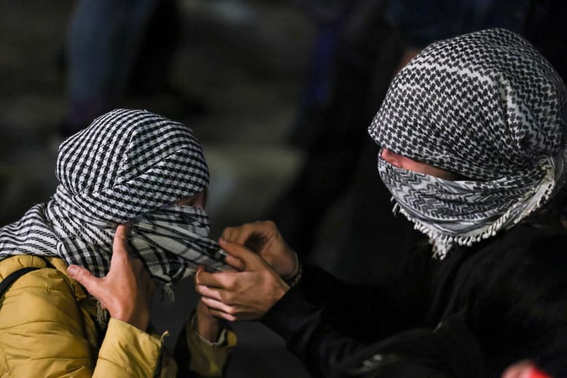 Anti-Zionist group plans keffiyeh protest amid Buchenwald camp's ban on pro-Palestinian symbols