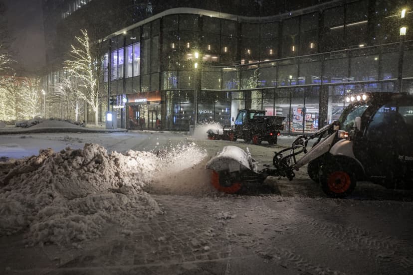 Mamdani orders city-wide lockdown as record-breaking blizzard hits New York, East Coast