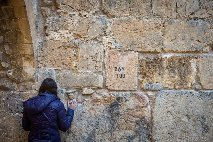 Knesset Advances Bill Granting Chief Rabbinate Authority Over Western Wall Prayer
