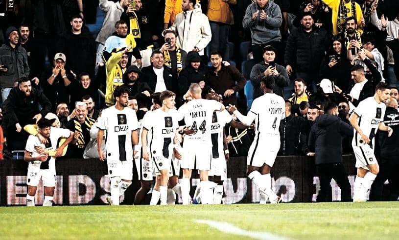 Beitar runs riot over Netanya to remain in title race