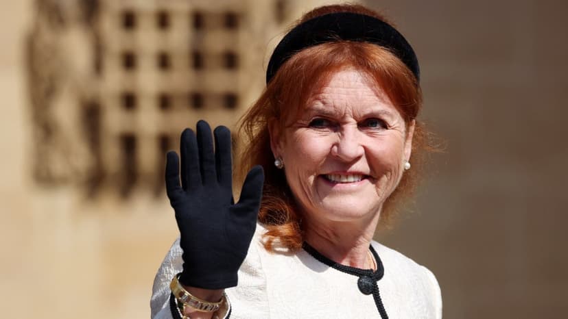 Kuninkaalliset | Ex-herttuatar Sarah Ferguson Epsteinille: ”Olen palveluksessasi. Nai minut.”