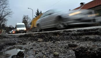 Sofia Residents Protest Poor Condition of Ring Road in Suhodol District