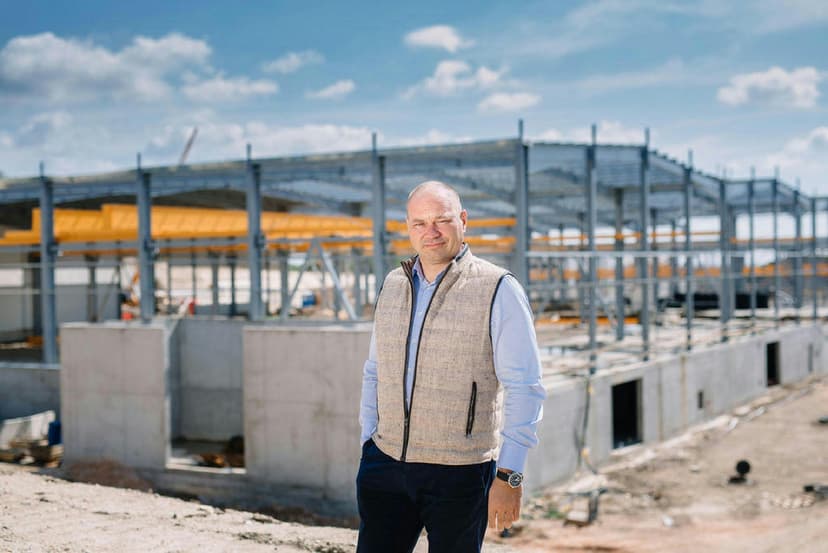 Hungarian Billionaires Lakatos Benjámin and Balázs Attila in Real Estate Dealings