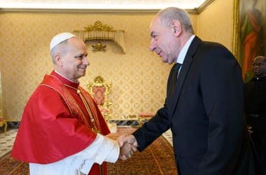 President Sulyok Meets Pope Leo, Invites Him to Hungary
