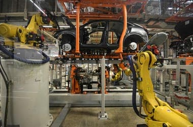 Hungarian Industrial Producer Prices Decline in January, Aiding Inflation Outlook