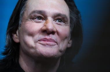 A Jim Carrey-klónelmélet: egy ismert sminkes azt állítja, ő helyettesítette a színészt