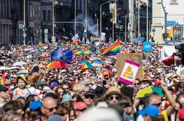 Hungarian Parliament Committee Rejects Bill on Same-Sex Marriage Recognition