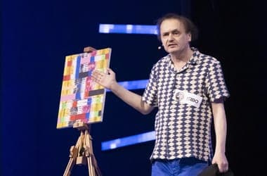 Police Appear at Hungarian Comedian Galla Miklós' Home