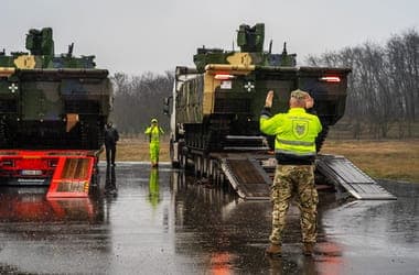 Hungary Receives Modern Military Equipment, Lynx Infantry Fighting Vehicles in Debrecen