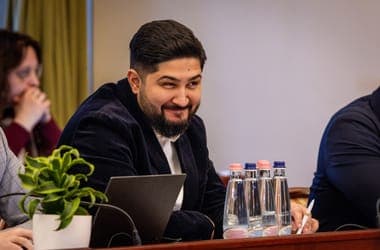 Reality show personality PSG Ogli joins Fidesz campaign in Hungary