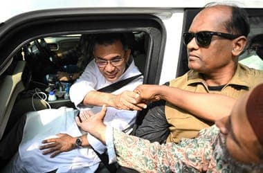 Bangladesh's Youth Revolution Fails to Secure Election Victory for New Generation